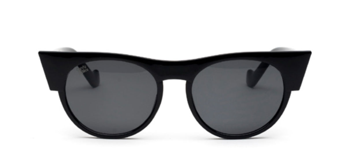 Apple Black