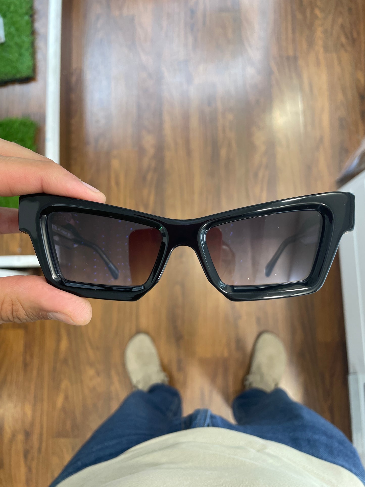 Bustout Eyewear Scarlett Nero